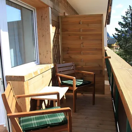 沃尔夫乡间酒店 洛伊塔施