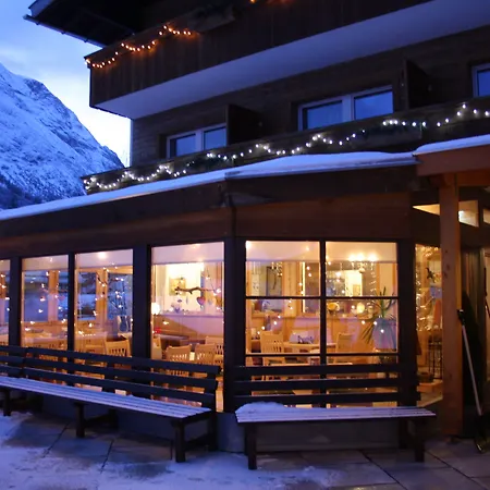 酒店 沃尔夫乡间酒店 洛伊塔施