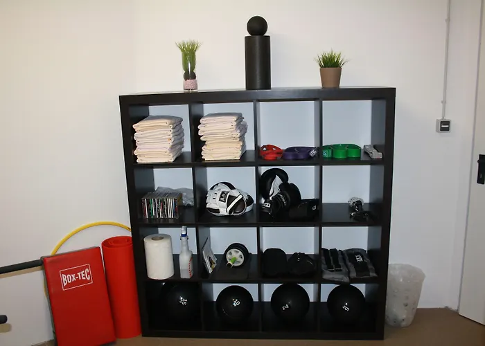 Wolf Ξενοδοχείο